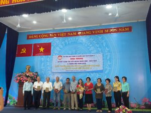 Tổ Kiều bào Quận 5 ra mắt