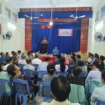 ng Trần Nam Đức Phó Chủ tịch Ủy ban MTTQ Việt Nam Quận phát biểu gợi ý thảo luận